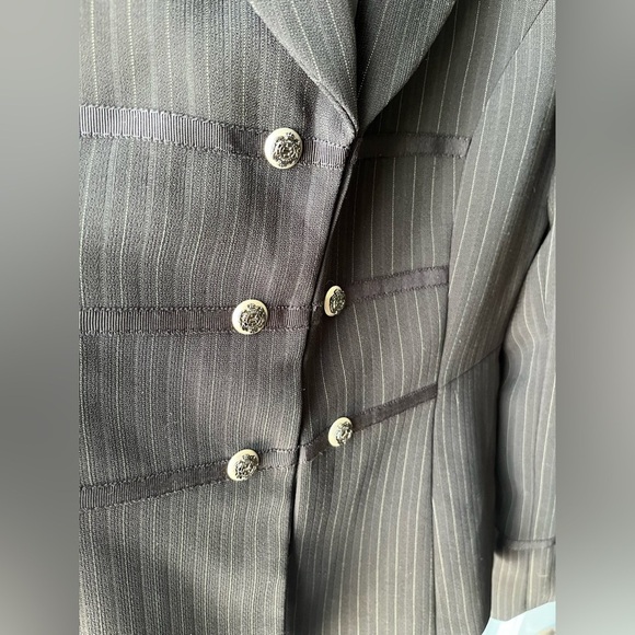 Tahari NEW Julian Black Pinstripe Suit Jacket, Women’s Sz 2P - Picture 4 of 9